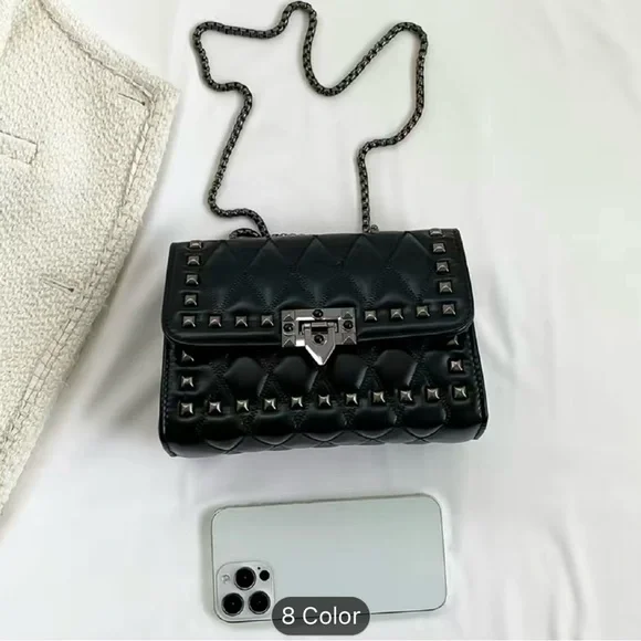 Brand New Luxury Quilted Rivet Studded Shoulder Bag - Picture 2 of 5